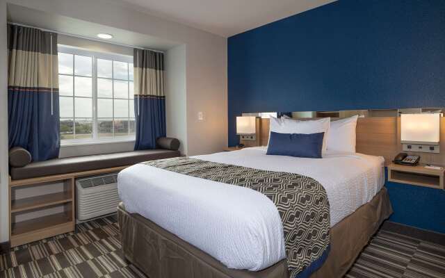 Microtel Inn & Suites by Wyndham Loveland