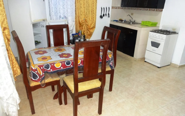 Business & Holiday Aparthotel
