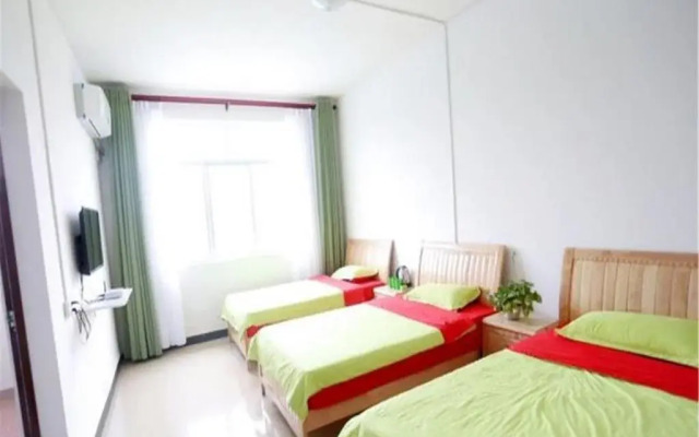 Yangsuo Mumu Sketch Base River Inn
