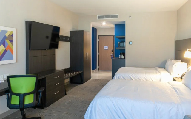 Holiday Inn Express And Suites Tijuana Otay