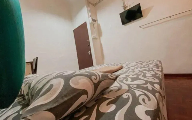 SK Budget Hotel by ZUZU
