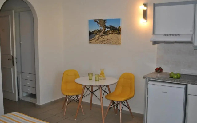 Windmill Apartments
