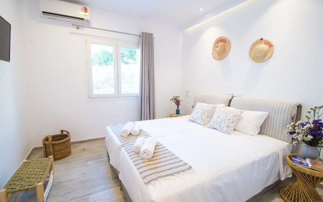 Dimele Rooms & Studios