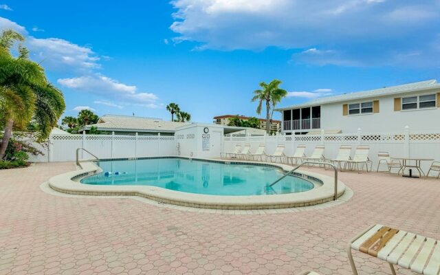 Crystal Sands & Seahorses Beach Villa