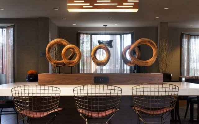 Courtyard Oakland Airport