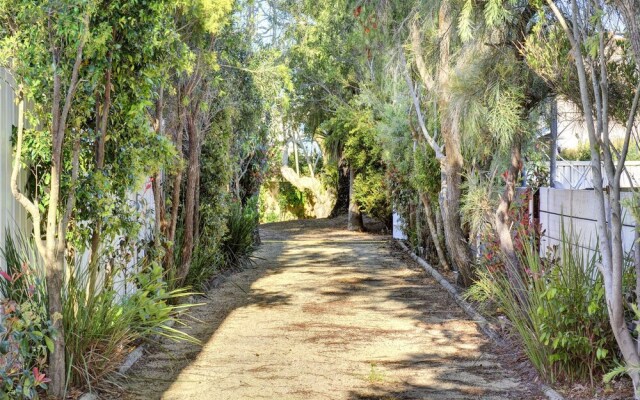 Nelson Street, Pine Cottage, 5A