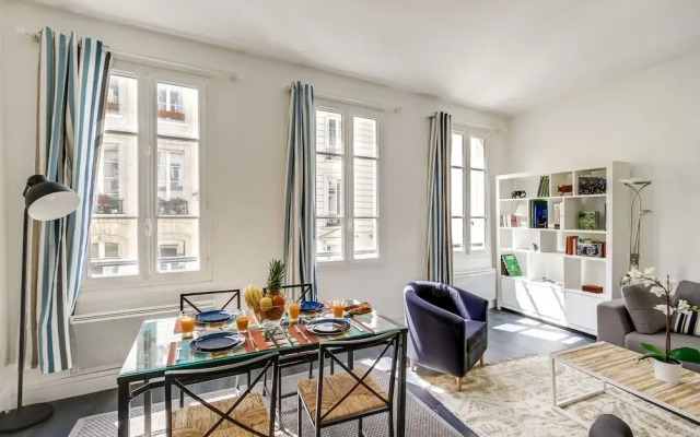 Saint Honore Apartment