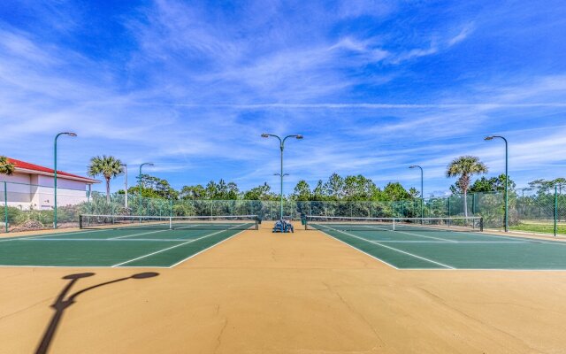 Palacio Condominiums