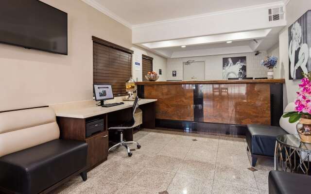 Best Western Hollywood Plaza Inn Hotel - Hollywood Walk of Fame LA