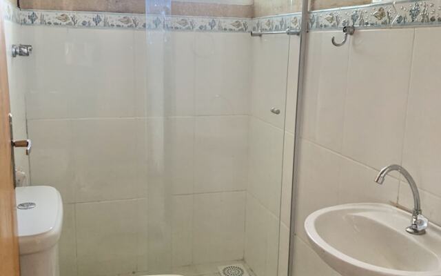 Vista do Lago - Casa para 16 pessoas com 4 quartos