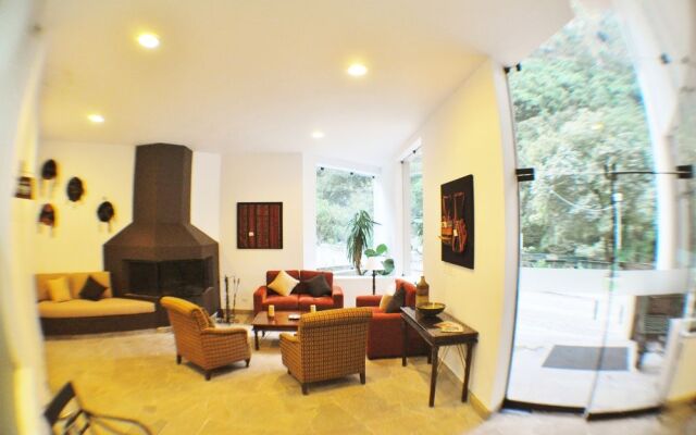 Hatuchay Hotels Machu Picchu