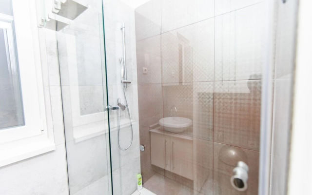 2Bdr Apartment With The Balcony View-Best Location