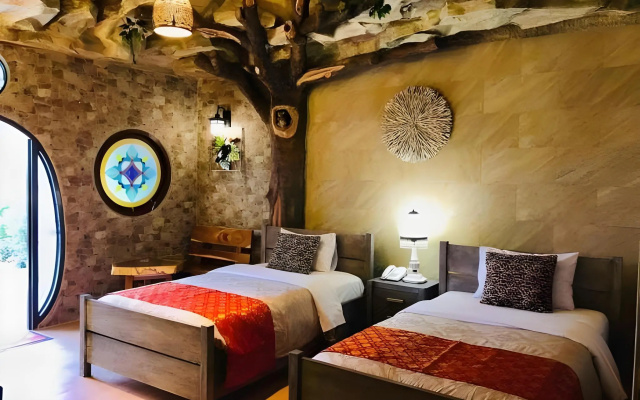 Seruni Hotel Hobbit House – Guest Rooms – Cisarua
