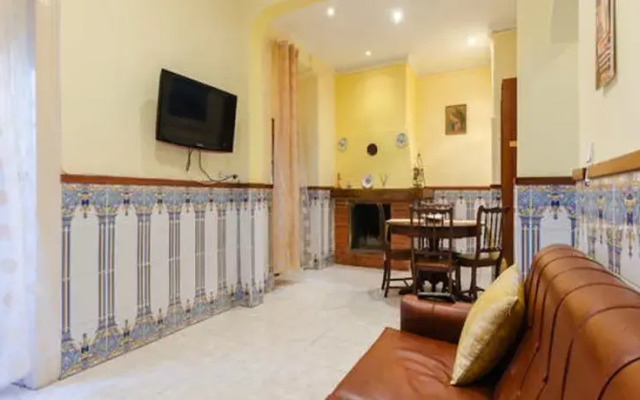 Room Gani I