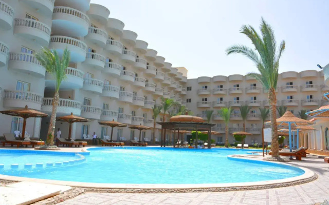 Hawaii Riviera Club Aqua Park - Families and Couples Only