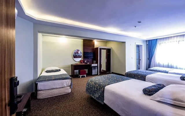 Madi Otel Izmir