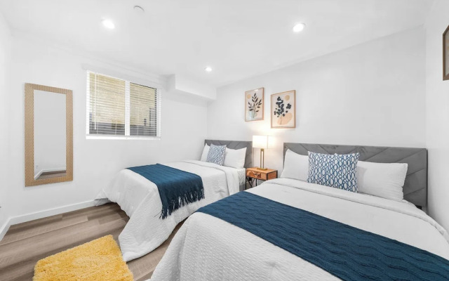 Cozy Bedroom Los Angeles