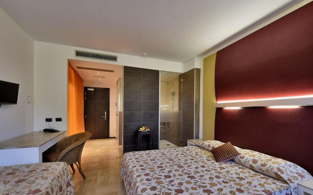Hotel Antares