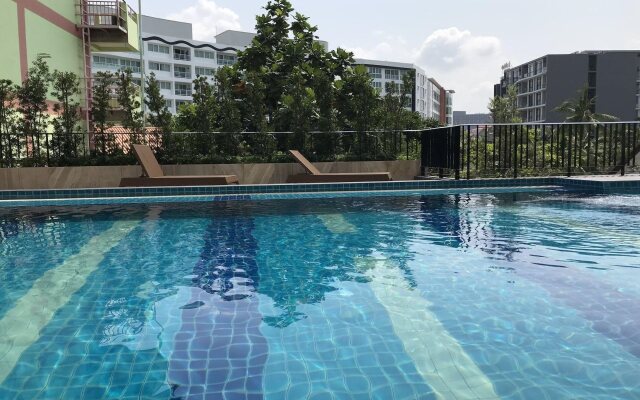 May Hotel