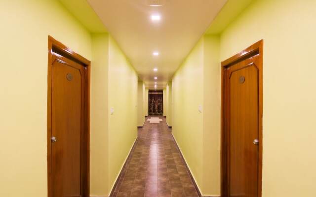 OYO 10709 Hotel SBT