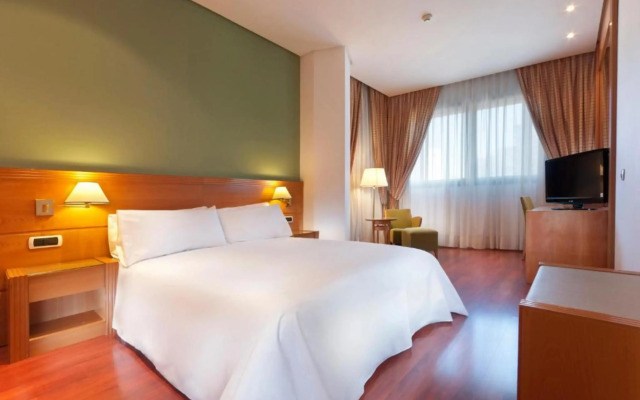 Отель Malaga Alameda Centro Affiliated by Meliá