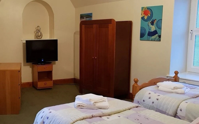 Ness City Apartments