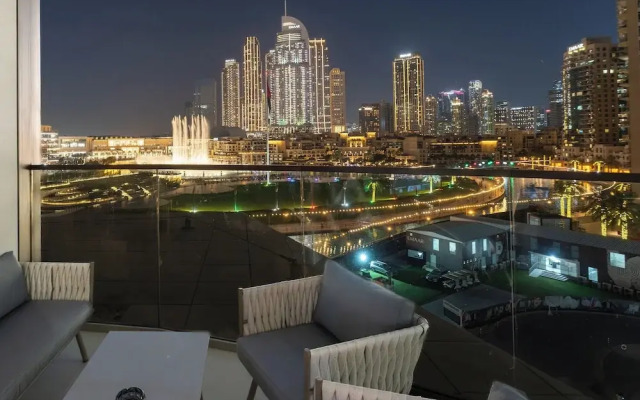 One Lux Stay Grande Signature Residences