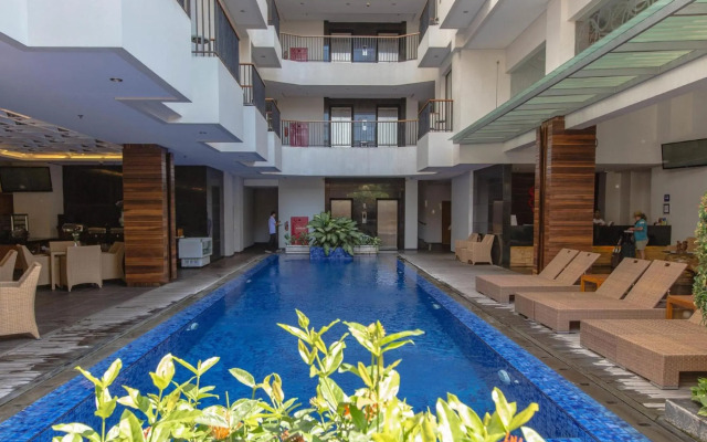Ping Hotel Seminyak