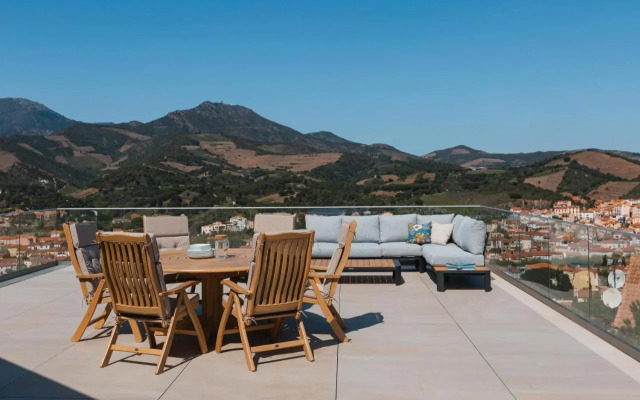Regina's Banyuls - Modern and brand new house