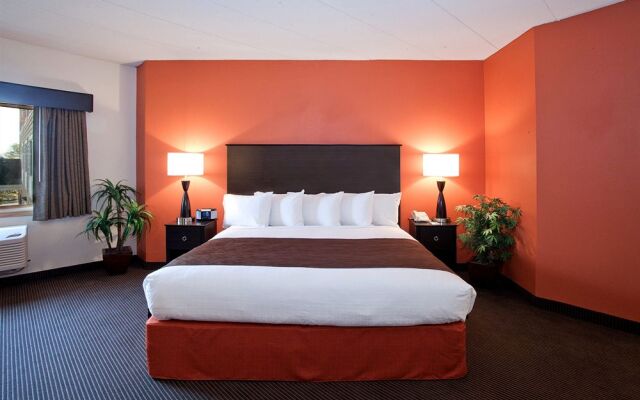 AmericInn Chanhassen