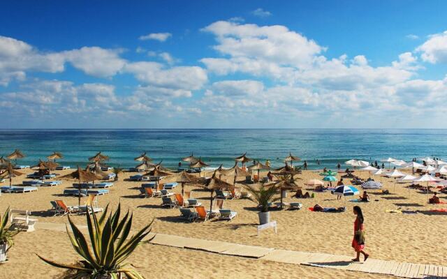 Red Hotel - Lozenetz