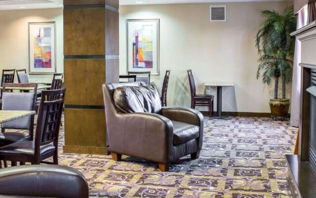 Comfort Suites Sanford