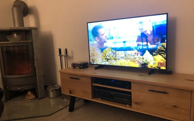 Tidy Holiday Home With Dishwasher, in a Green Area