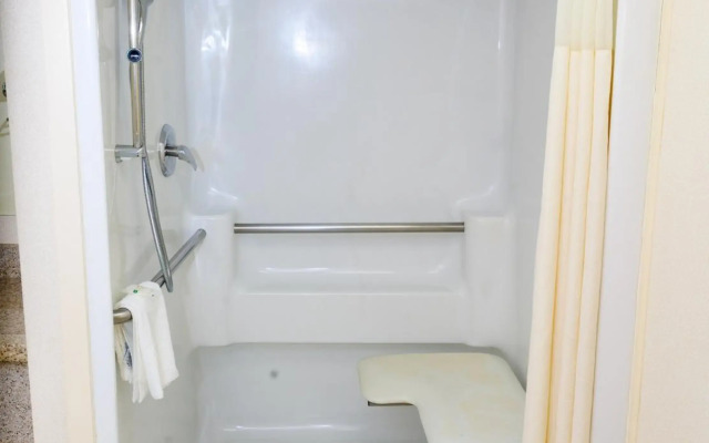 Quality Inn Ledgewood - Dover