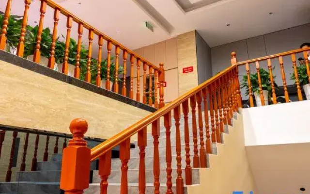 Xiyun Hotel ( Xiangyang Ancient City Branch)