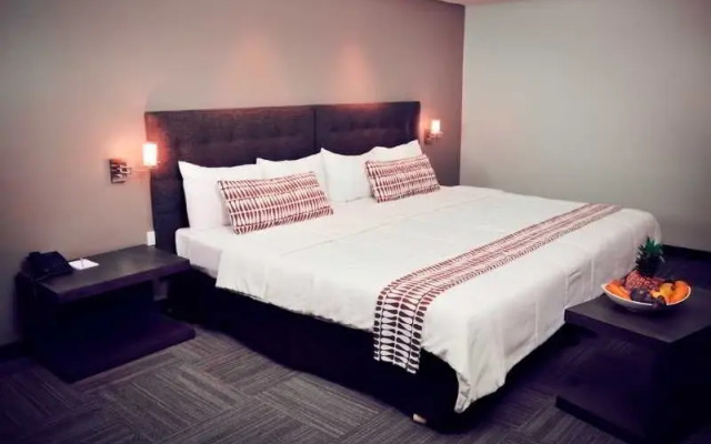 BEST WESTERN El Paseo
