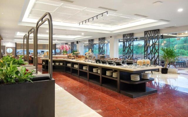The Sentra Hotel Manado