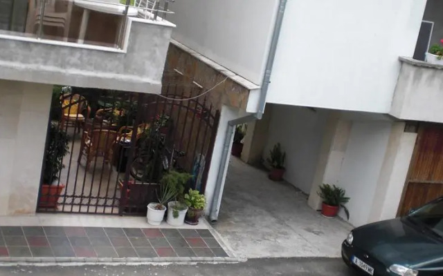 Sunflowers Guest House