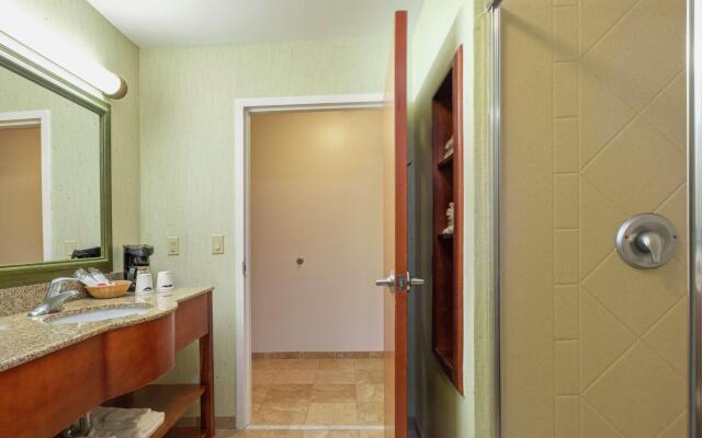 Hampton Inn & Suites Rockland