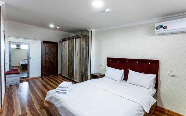 Garden House Mini Hotel