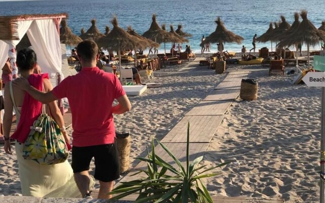 Drymades Resort