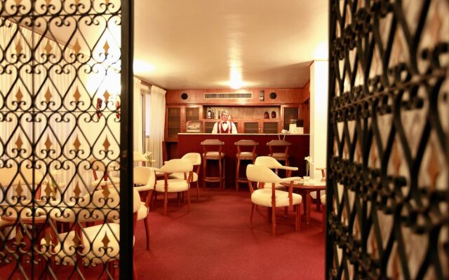 Hotel Chaco
