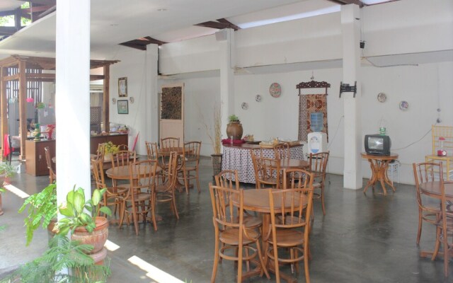 Airy Syariah Keraton Yogyakarta Panembahan 9