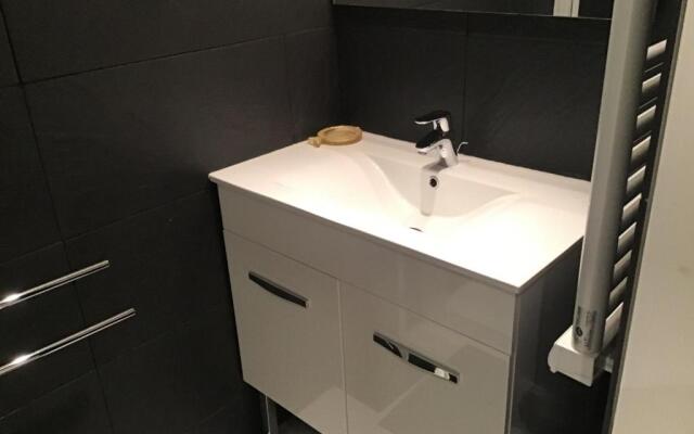 Var50 - Studio 4 Pers Centre Des Carroz