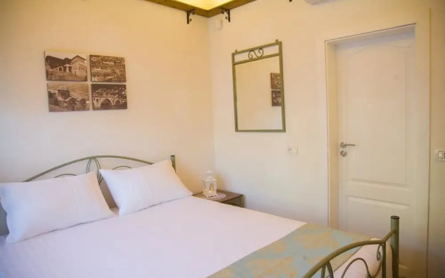 Villa 4 Bed & Breakfast