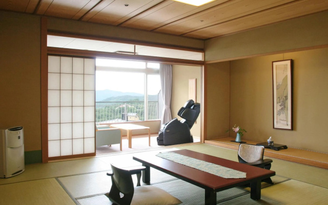 Hyoe Koyokaku – Guest Rooms – Kobe