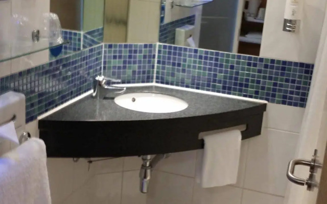 Travelodge Liverpool John Lennon Airport