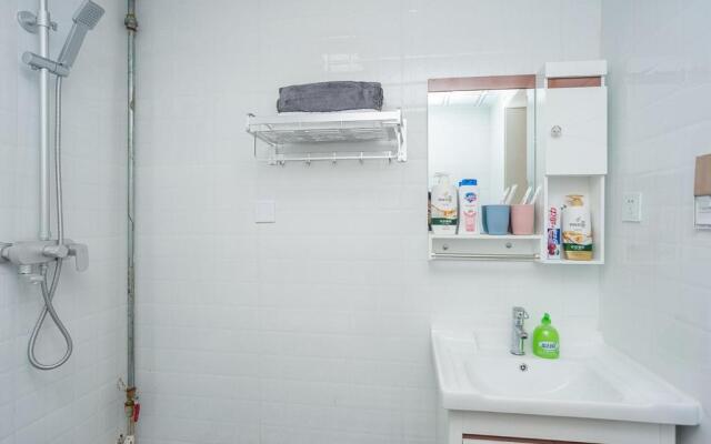 Zhengzhou Gaoxin·Zhengzhou University New Zone· Locals Apartment 00122100