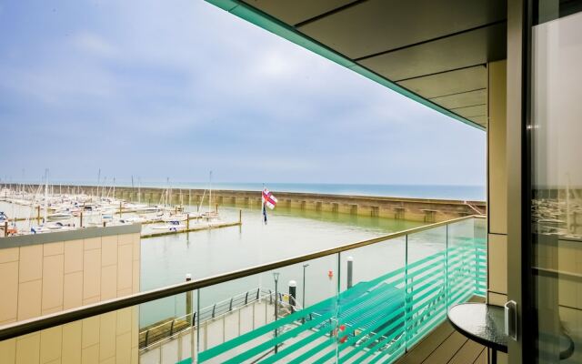 Rethink Living - Luxury Brighton Marina