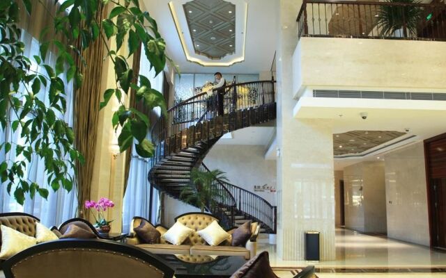 Titan Central Park Hotel